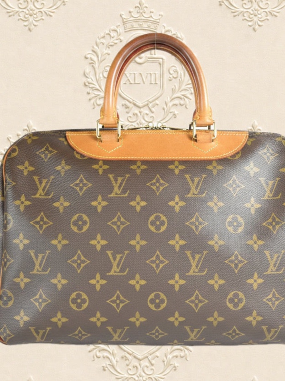 Louis Vuitton Deauville - Picture 3 of 7